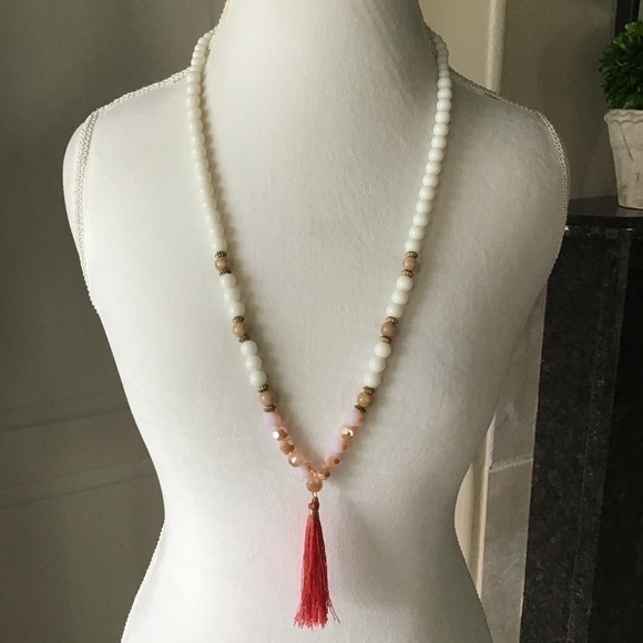 Tassel Necklace Coral Ivory Pink Faceted Beads Long Boho Adjustable Goldtone - Picture 10 of 12